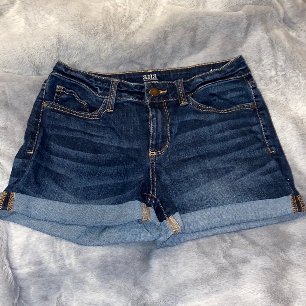 A.n.a Jean shorts